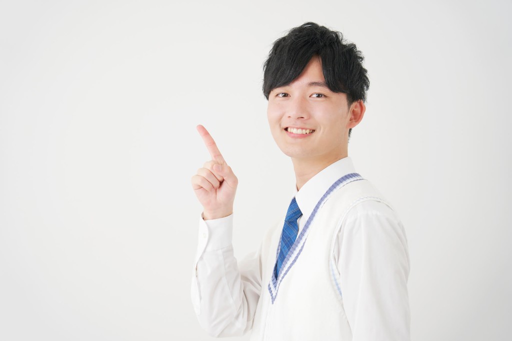 次の級へ進むポイントを示す高校生